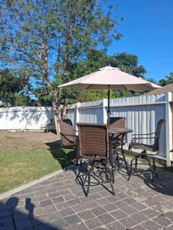 6 piece outdoor patio Dining set with umbrella