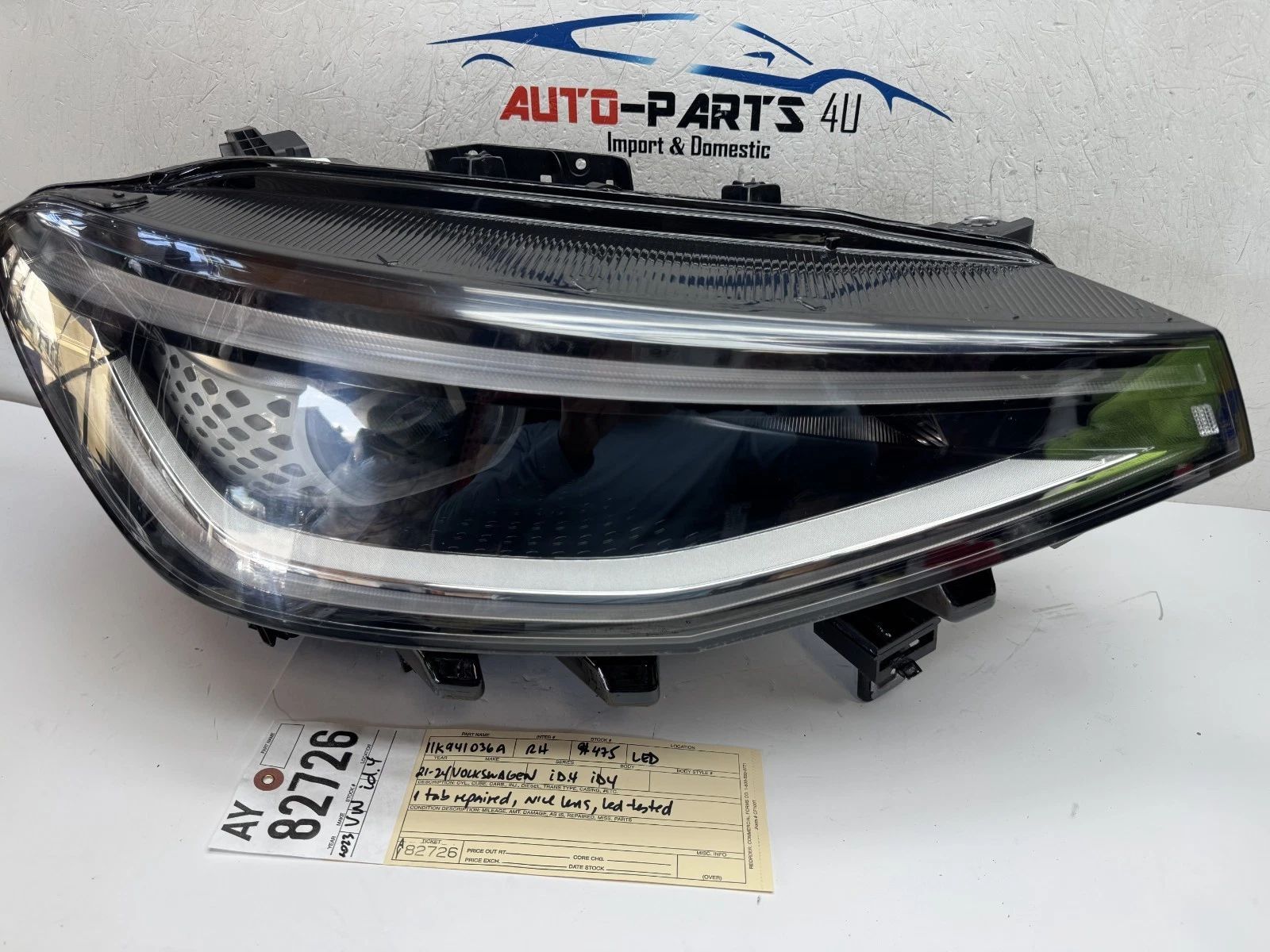 2021 - 2022 - 2023 - 2024 VOLKSWAGEN ID4 ID.4 RIGHT FULL LED HEADLIGHT OEM AY82726