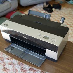 Epson Stylus Pro 3880 Large Format Inkjet Color Printer FOR PARTS ONLY