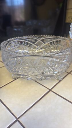 Vintage lead crystal bowl