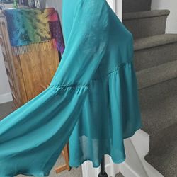 GREEN SHEER BIG BELL SLEEVE BLOUSE!