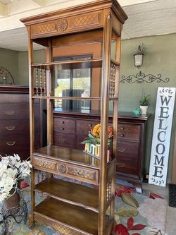 Gorgeous walnut tall shelf very nos quality