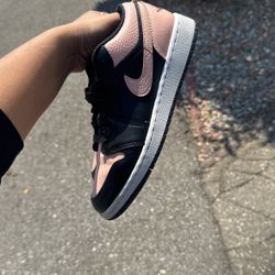 Nike Jordans Low