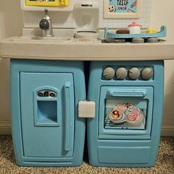 Child's Play Kitchen 