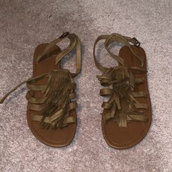 Maurices Fringed Sandals - Women’s 9 - Light Brown - New
