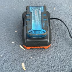 Rigid 18v Charger And Battery 