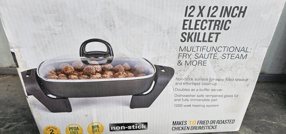 BELLA electric Skillet