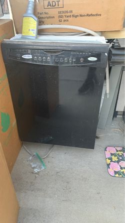 Free Black dishwasher