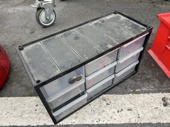 Small Plastic Organizer - Good for Garage / Hobbies. Free.