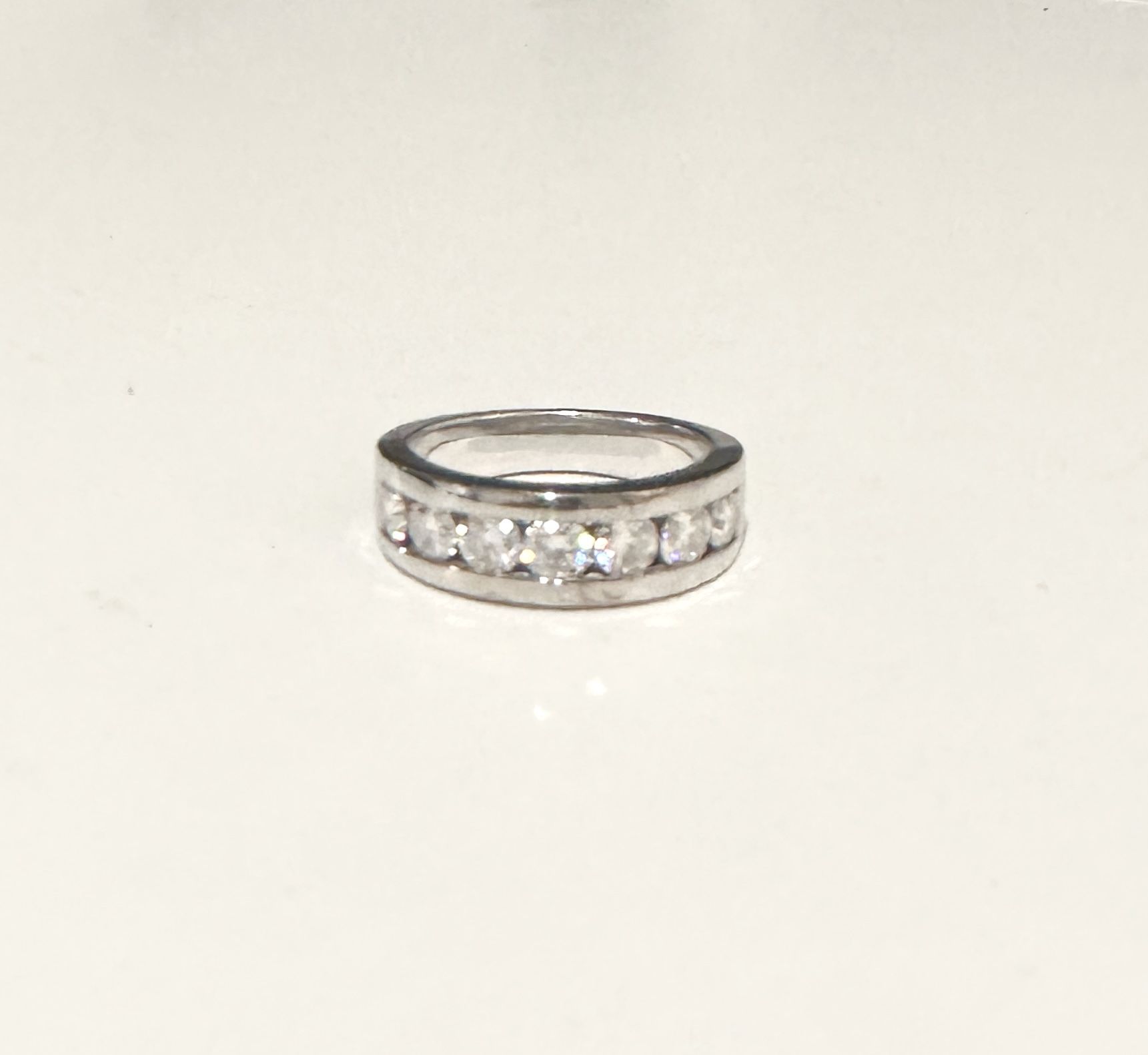 Silver Ring Moissanite