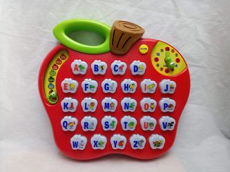 VTECH ALPHABET APPLE ****COMES WITH NEW BATTERIES****