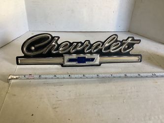 Chevrolet Impala year 1966 Belair Grill Emblem very good condition