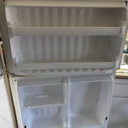 Refrigerator and Freezer