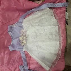 Girls Dressed  15$ For All 3 