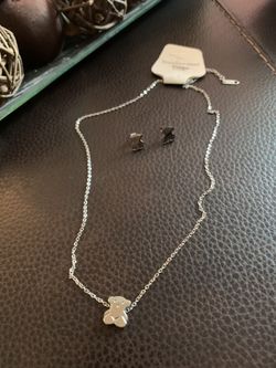 Toys Stanley steel necklace