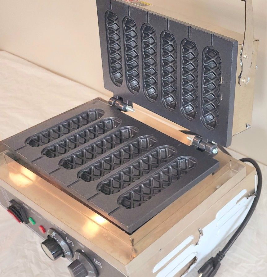 Hot Dog Waffle Maker