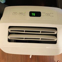 LG Portable AC Unit 5500 BTU 