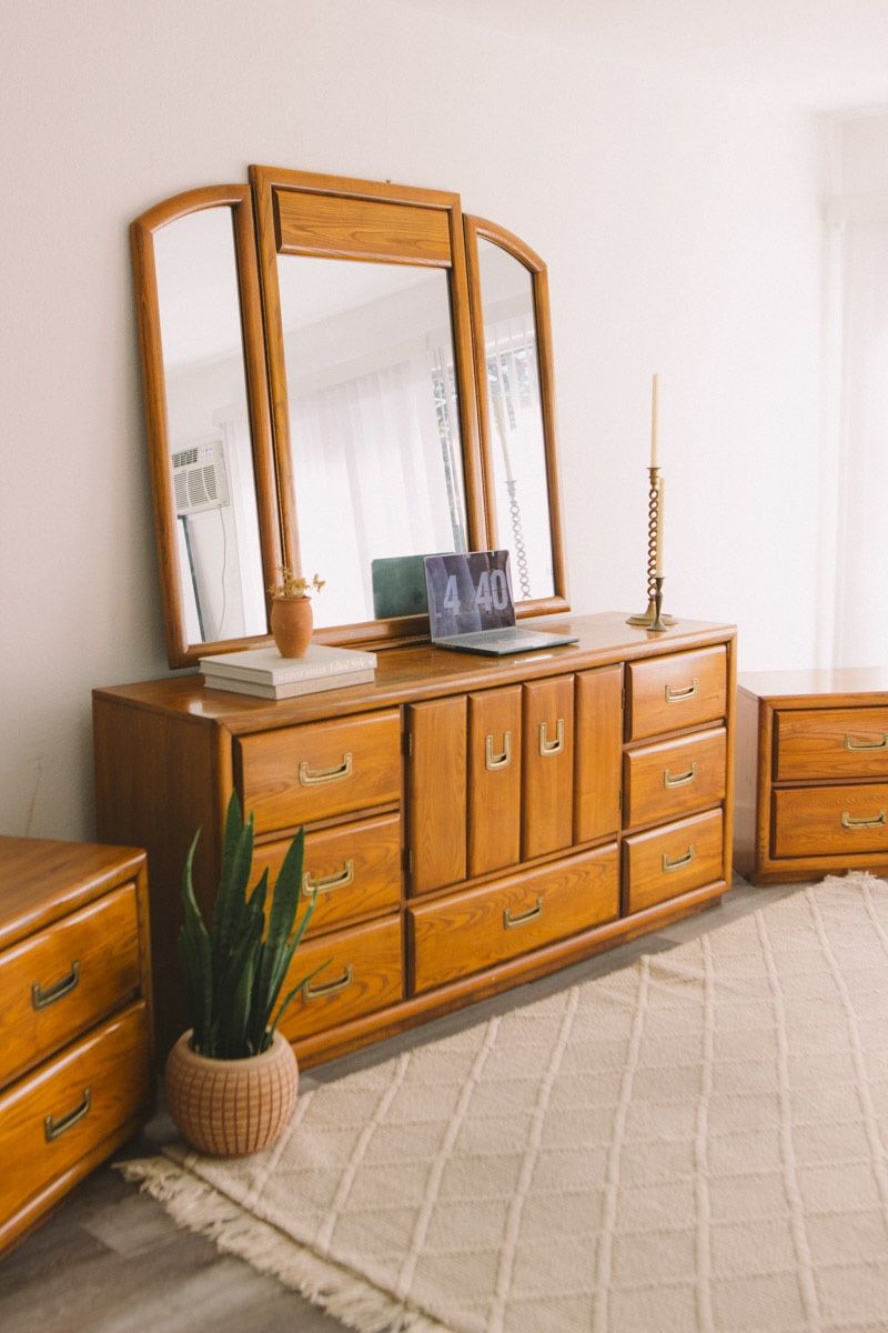 FREE DELIVERY 🚛 3 Piece Set VTG MCM Boho 9 Drawer Dresser w Mirror + 2 Nightstands