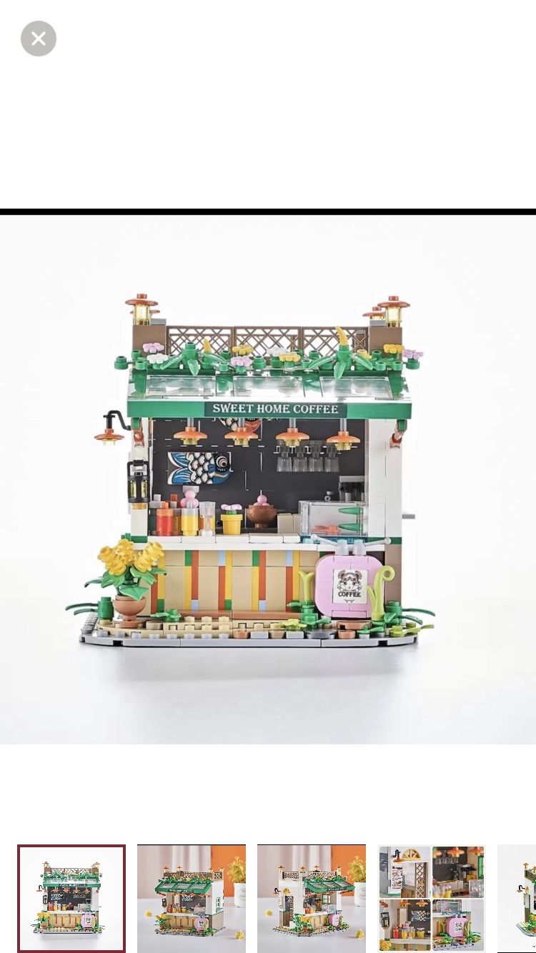 NWT Coffee Shop 643pcs Building Set