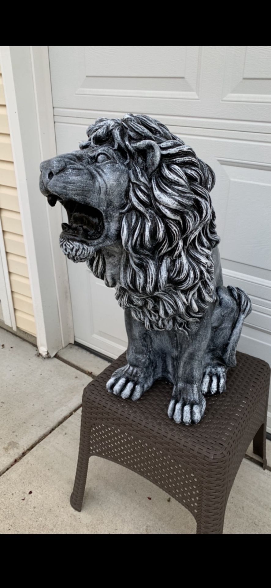 Large 3 Foot Tall, Roaring Lion Statue