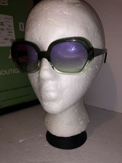 Moschino sunglasses very nice