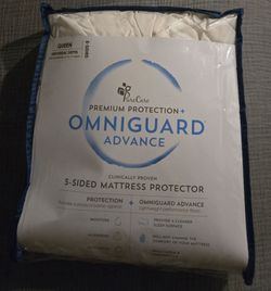 Omniguard Advance queen mattress protector in white