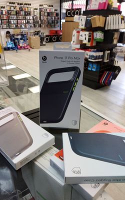 Iphone 17 Pro Max Beat Studio Phone Case