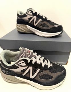New Balance FuelCell 990v6 Kids Sneakers Black/Gray US 11 M Suede PC990BK6