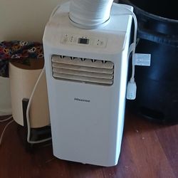 Hisense White Medium Sized air Conditioner 