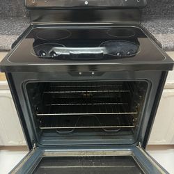 Stove And Microwave Oven
