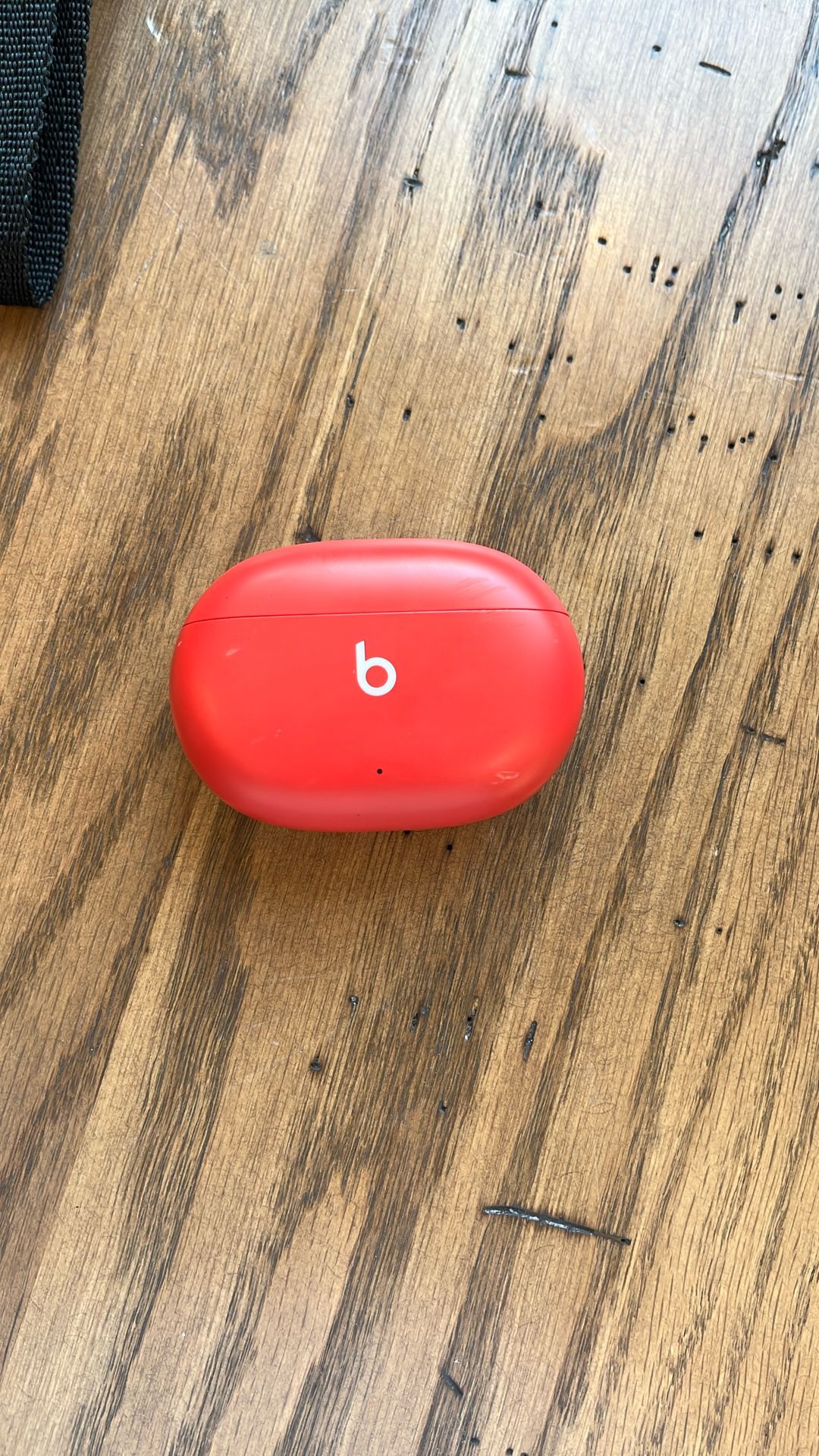 Red Beats Buds