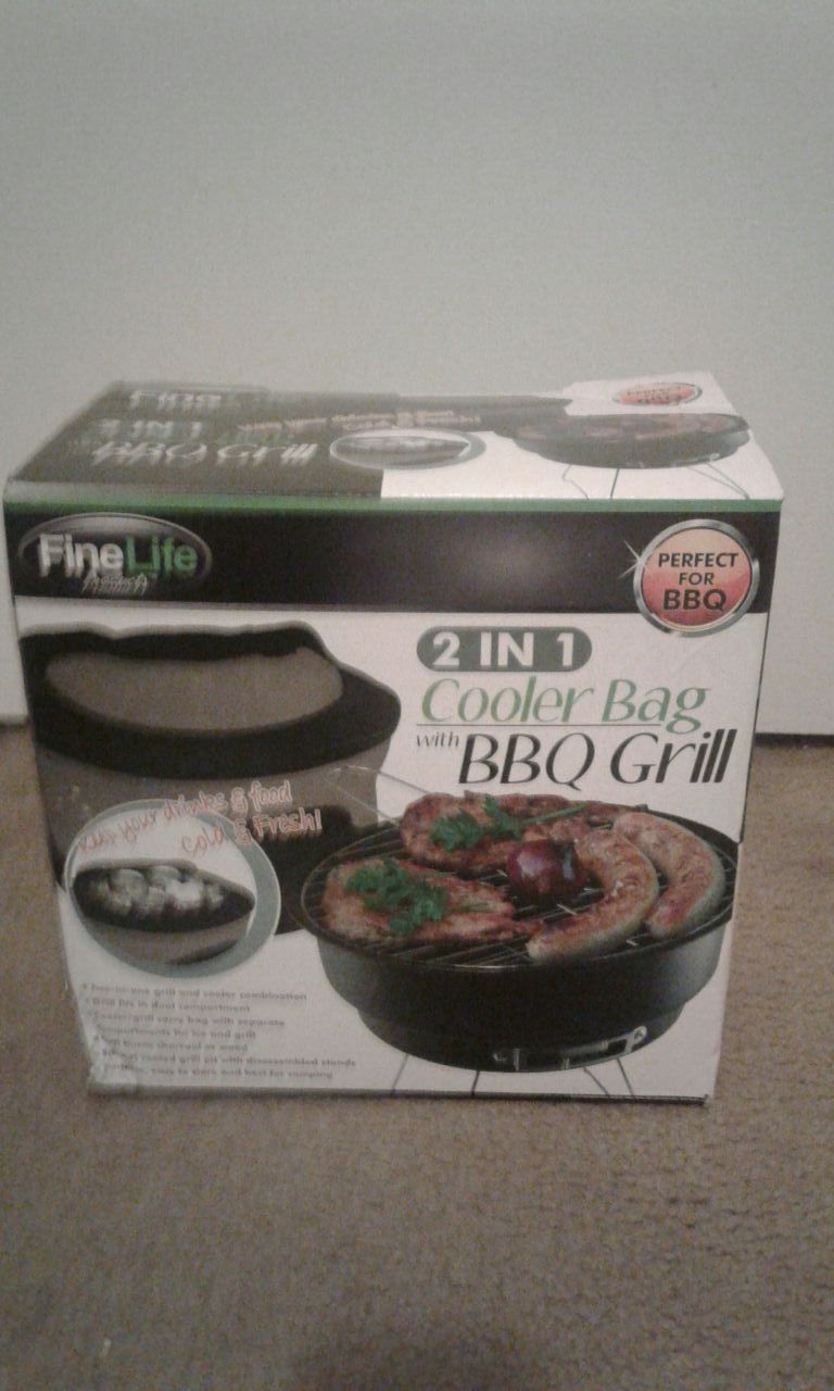2 In 1 Cooler Bag with. BBQ Grill