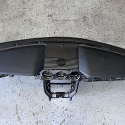 18-19 FORD MUSTANG ECOBOOST DASHBOARD INSTRUMENTAL PANEL OEM BLACK