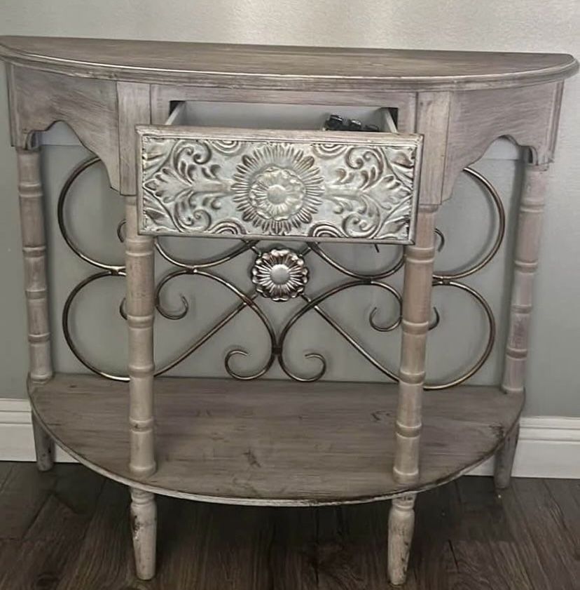 Console table