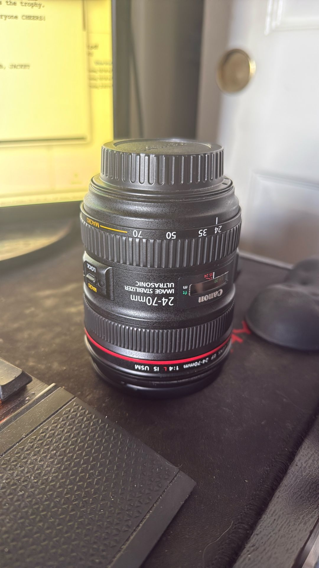 Canon EF 24-70mm F4 IS ISM