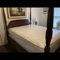 Queen super thick pillow top with Box springs. 350. Must go this week