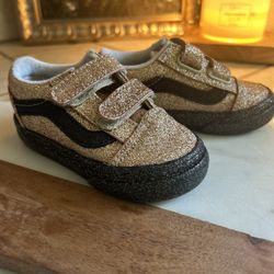 Girls Vans Size 5.5