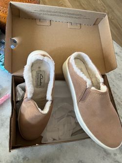 Clarks Suede fleece lined slip ins