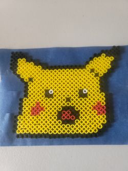 Pikachu Perler 