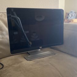 HP Monitor 19inch. With VGA cable 