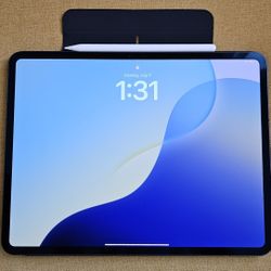 iPad Pro 13” M4 (1TB) + Apple Pencil Pro + Case – Like New