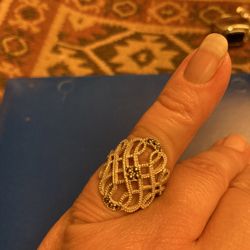 Womans Size 7 Ring