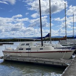 25 Ft Sailboat 