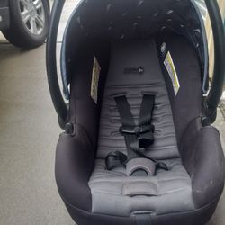 Infant Carseat 
