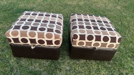 Nice Ottoman Set with storage