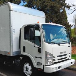 2022 Isuzu NPR Box Truck