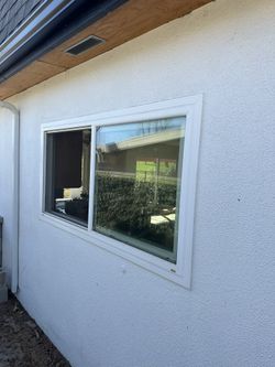 Vinyl Double Pane Retrofit Window