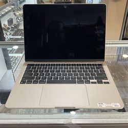 Macbook Air 13.6” Laptop 