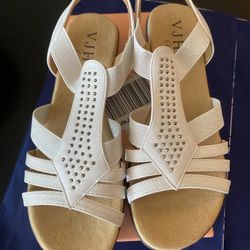 NEW White Sandals Size 7