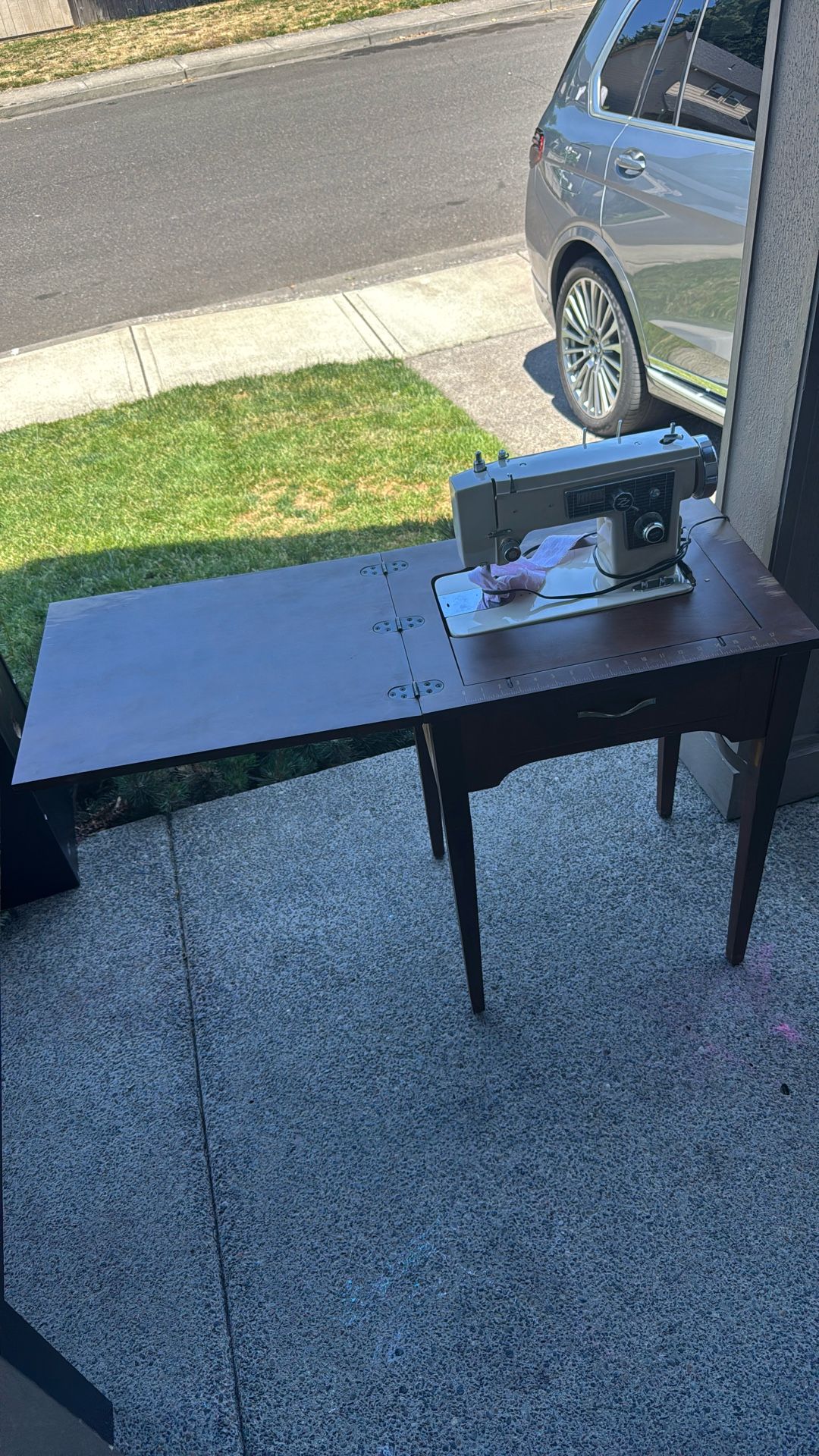 Sewing Machine